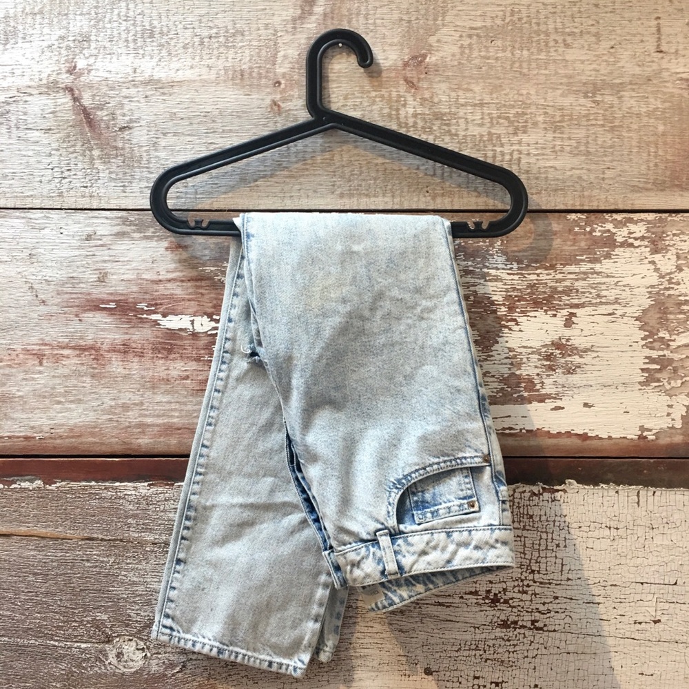 Topshop // girlfriend moto jeans